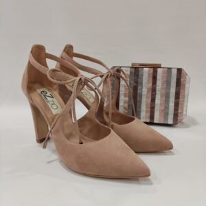 tacon-ezzio-sidney-tacones-laura-ancho-cordones-anudado-nude-1